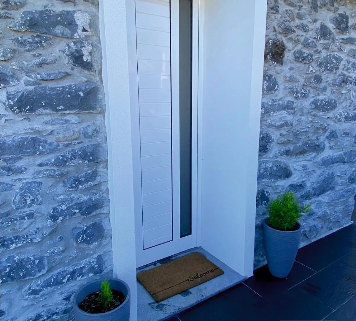 My Little Home Cottage 2 Bedrooms - Soulful Stays Porto Moniz 0*,